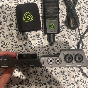 Lewitt 240 pro with interface (connect 6)